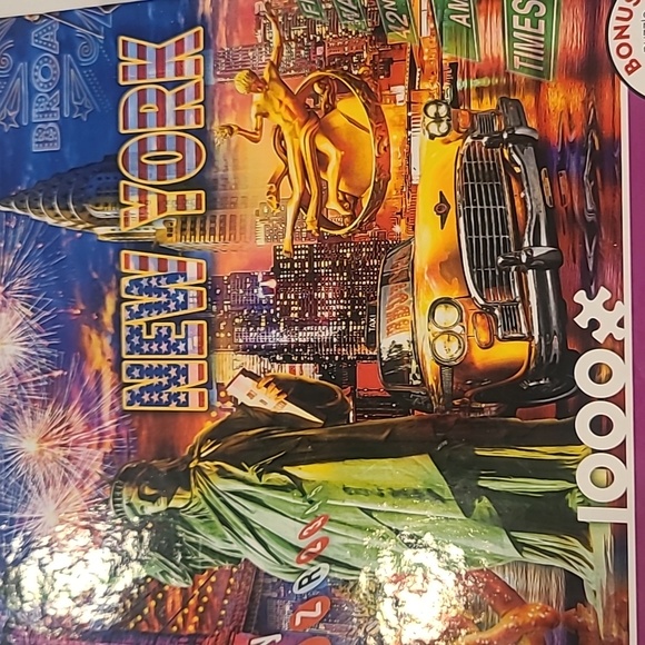 Sold Out New York Puzzle by Ceaco 1000p - Picture 4 of 5